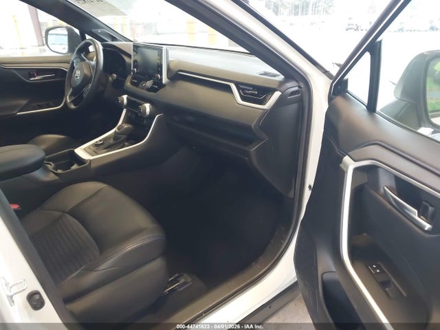 2021 TOYOTA RAV4 HYBRID 4T3E6RFV1MU032209 Photo 4