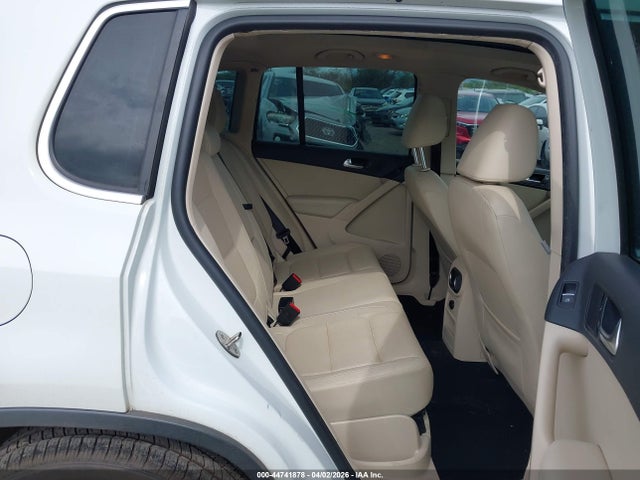 Продаж на аукціоні авто 2015 Volkswagen Tiguan Se, vin: WVGAV7AX2FW607352, номер лоту: 44741878