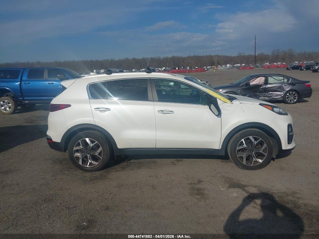 Продажа на аукционе авто 2021 Kia Sportage Ex, vin: KNDPN3AC0M7853151, номер лота: 44741882
