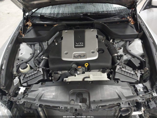 44741896 :رقم المزاد ، JN1CV6AR9FM522225 vin ، 2015 Infiniti Q40 مزاد بيع