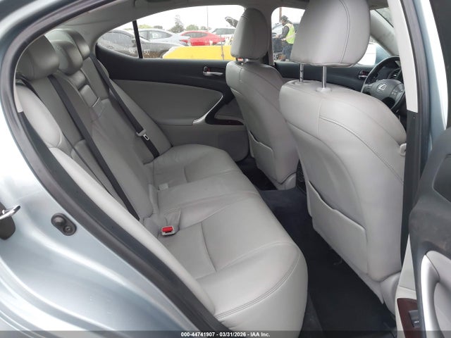 Продажа на аукционе авто 2007 Lexus Is 250, vin: JTHBK262975045571, номер лота: 44741907