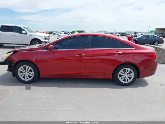2012 Hyundai Sonata Gls მანქანა იყიდება აუქციონზე, vin: 5NPEB4AC3CH368390, აუქციონის ნომერი: 44741911