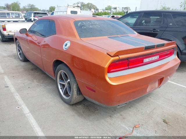 2011 DODGE CHALLENGER 2B3CJ4DG1BH581520 Photo 2