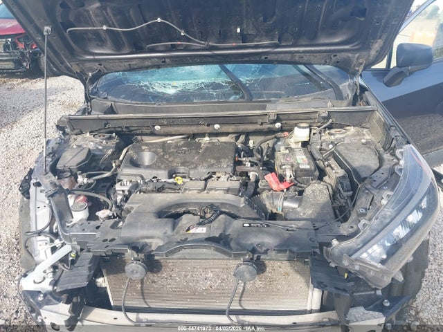 JTMH1RFV1KJ011884 Toyota RAV4 LE
