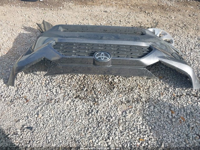 JTMH1RFV1KJ011884 Toyota RAV4 LE
