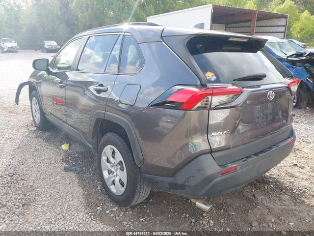 JTMH1RFV1KJ011884 Toyota RAV4 LE