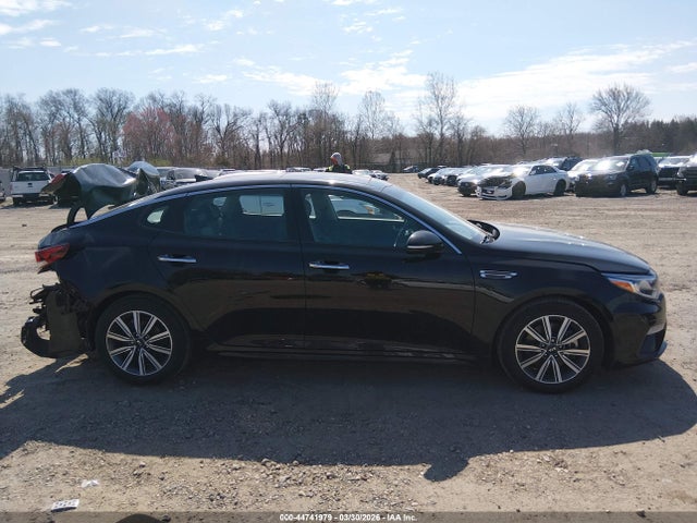 2020 Kia Optima Ex Premium მანქანა იყიდება აუქციონზე, vin: 5XXGU4L19LG422818, აუქციონის ნომერი: 44741979