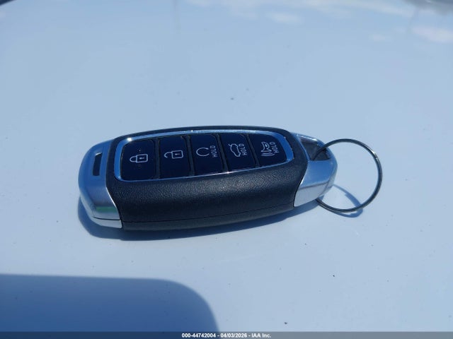 KMHLN4AJ7NU027575 Hyundai Elantra Hybrid Limited