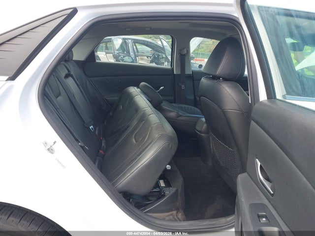 KMHLN4AJ7NU027575 Hyundai Elantra Hybrid Limited