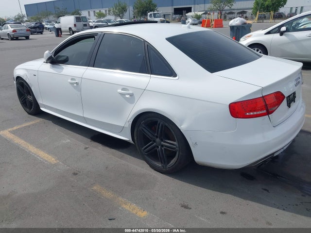 2012 AUDI A4 WAUFFAFL9CA051685 Photo 2