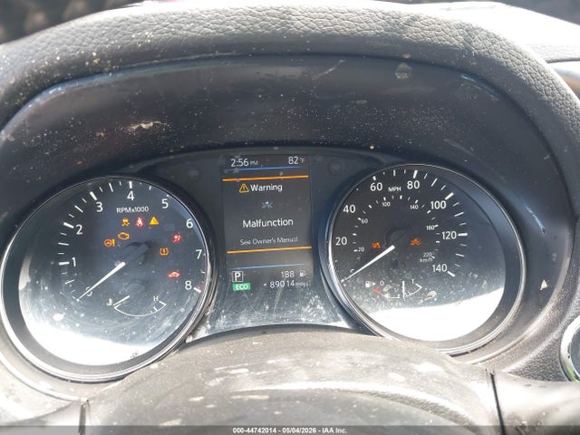 2020 Nissan Rogue Sv Fwd მანქანა იყიდება აუქციონზე, vin: JN8AT2MT0LW013672, აუქციონის ნომერი: 44742014