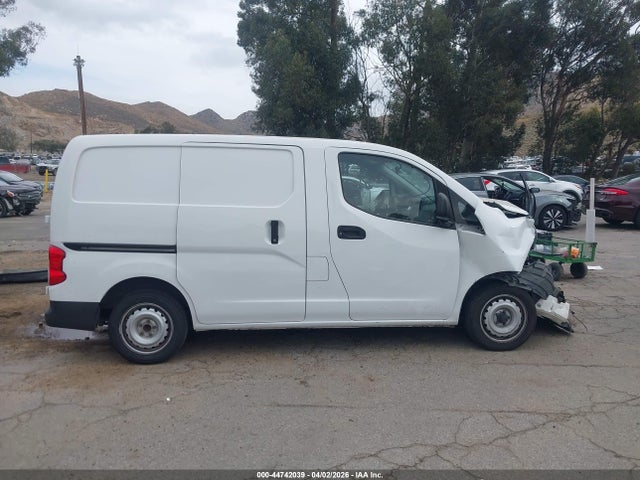 3N6CM0KN7KK697573 Nissan Nv200 S