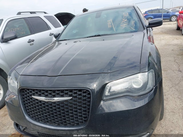 Продажа на аукционе авто 2015 Chrysler 300 300s, vin: 2C3CCAGG0FH860356, номер лота: 44742043