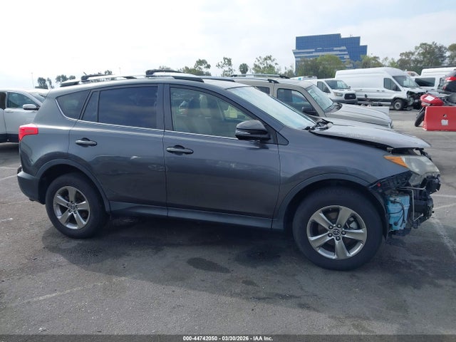 Toyota Rav4 Xle 2015 JTMWFREV4FD053531 Image 14