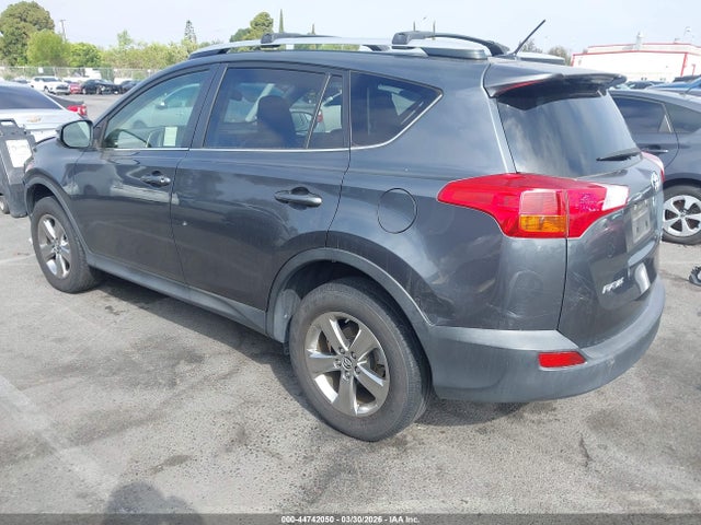 Toyota Rav4 Xle 2015 JTMWFREV4FD053531 Image 3