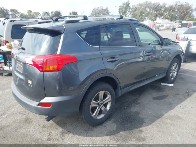 Toyota Rav4 Xle 2015 JTMWFREV4FD053531 Image 4