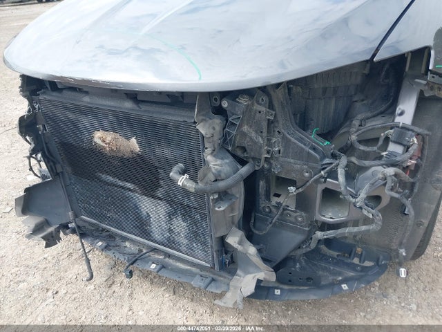 Продажа на аукционе авто 2018 Chrysler Pacifica Hybrid Limited, vin: 2C4RC1N75JR105201, номер лота: 44742051