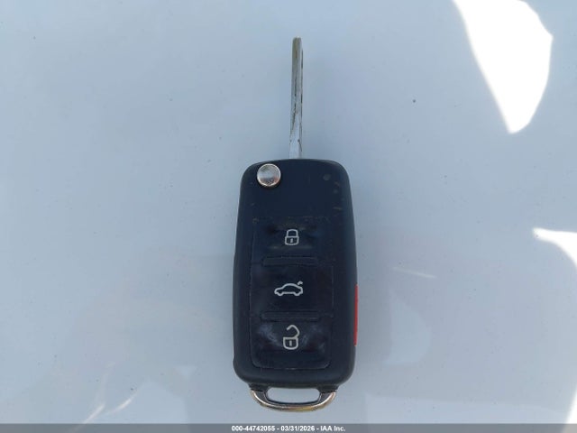 Продаж на аукціоні авто 2017 Volkswagen Passat 1.8t R-line, vin: 1VWDT7A39HC065639, номер лоту: 44742055