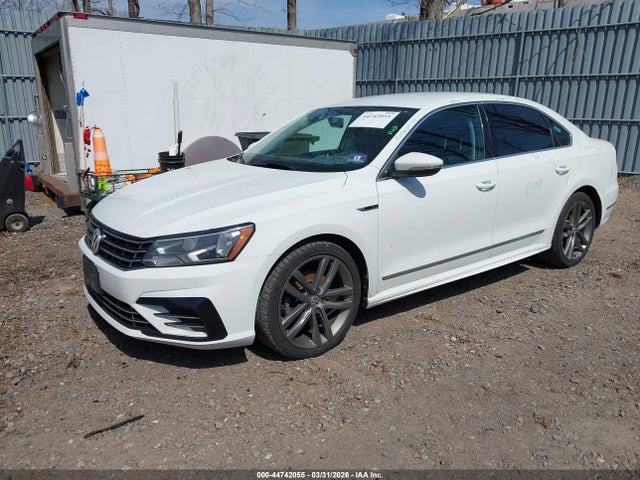 Продаж на аукціоні авто 2017 Volkswagen Passat 1.8t R-line, vin: 1VWDT7A39HC065639, номер лоту: 44742055