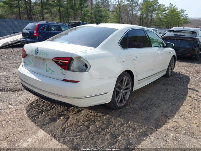 Продаж на аукціоні авто 2017 Volkswagen Passat 1.8t R-line, vin: 1VWDT7A39HC065639, номер лоту: 44742055