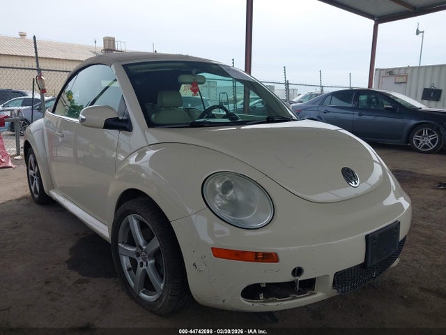 44742098 :رقم المزاد ، 3VWRF31Y49M402350 vin ، 2009 Volkswagen New Beetle 2.5l مزاد بيع