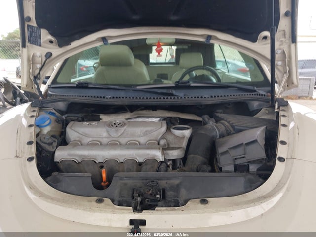 2009 Volkswagen New Beetle 2.5l მანქანა იყიდება აუქციონზე, vin: 3VWRF31Y49M402350, აუქციონის ნომერი: 44742098