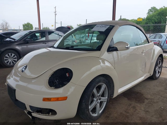 2009 Volkswagen New Beetle 2.5l მანქანა იყიდება აუქციონზე, vin: 3VWRF31Y49M402350, აუქციონის ნომერი: 44742098