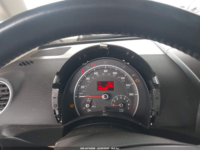 2009 Volkswagen New Beetle 2.5l მანქანა იყიდება აუქციონზე, vin: 3VWRF31Y49M402350, აუქციონის ნომერი: 44742098