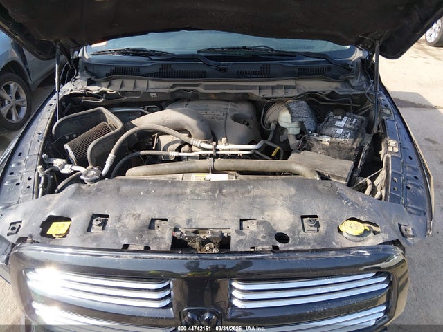 44742151 :رقم المزاد ، 1C6RR7MT2FS770649 vin ، 2015 Ram 1500 Sport مزاد بيع