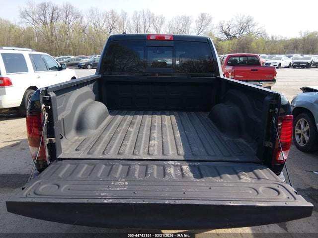 44742151 :رقم المزاد ، 1C6RR7MT2FS770649 vin ، 2015 Ram 1500 Sport مزاد بيع