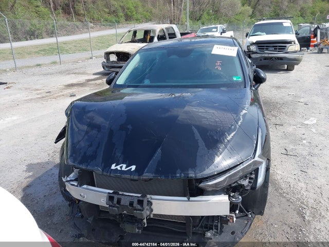 2025 Kia K5 Ex მანქანა იყიდება აუქციონზე, vin: KNAG34J73S5395349, აუქციონის ნომერი: 44742184