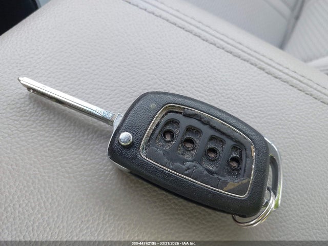 44742195 :رقم المزاد ، 5NPE24AF0GH307790 vin ، 2016 Hyundai Sonata Se مزاد بيع
