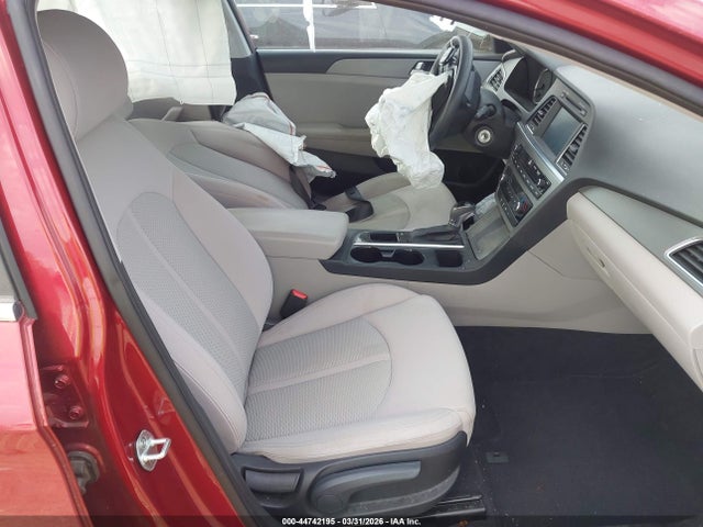44742195 :رقم المزاد ، 5NPE24AF0GH307790 vin ، 2016 Hyundai Sonata Se مزاد بيع