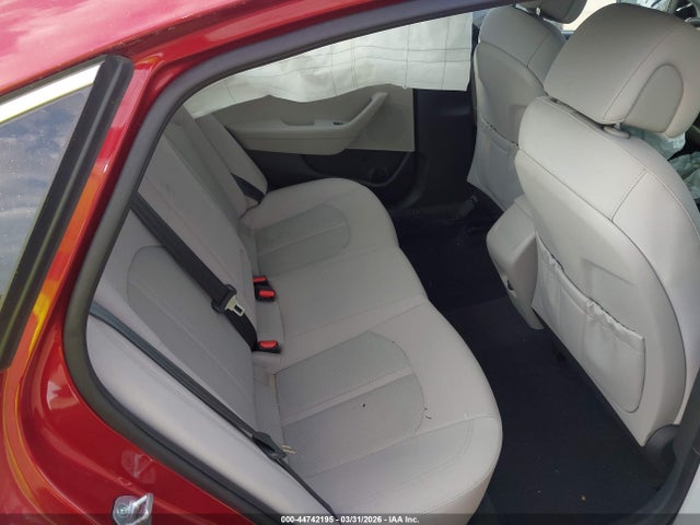 44742195 :رقم المزاد ، 5NPE24AF0GH307790 vin ، 2016 Hyundai Sonata Se مزاد بيع