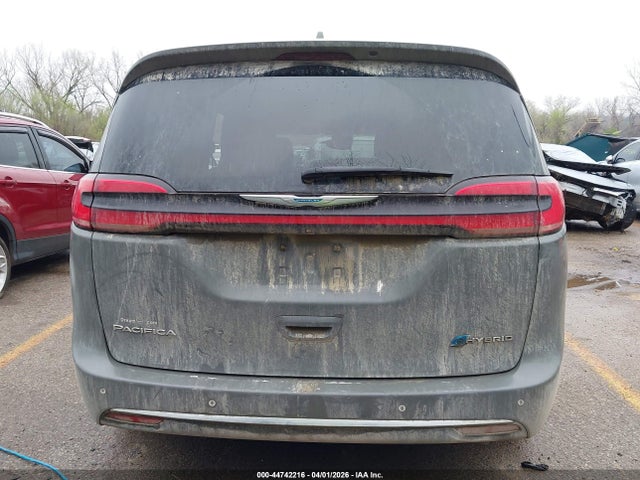 2021 Chrysler Pacifica Hybrid Touring L მანქანა იყიდება აუქციონზე, vin: 2C4RC1L75MR605964, აუქციონის ნომერი: 44742216