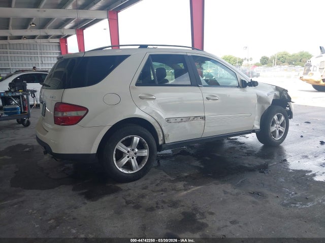 44742250 :رقم المزاد ، 4JGBB86EX7A213879 vin ، 2007 Mercedes-benz Ml 350 4matic مزاد بيع
