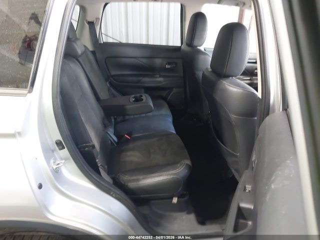 Продаж на аукціоні авто 2019 Mitsubishi Outlander Se, vin: JA4AZ3A30KZ045842, номер лоту: 44742252