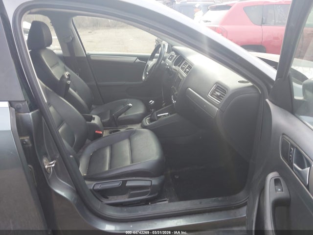 2018 VOLKSWAGEN JETTA 3VWB67AJ7JM243582 Photo 4