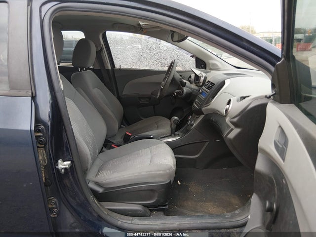 1G1JA5SH5F4159995 Chevrolet Sonic Ls Auto