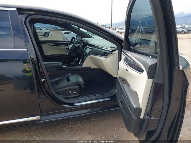 Продаж на аукціоні авто 2015 Cadillac Xts Platinum, vin: 2G61T5S36F9140300, номер лоту: 44742273
