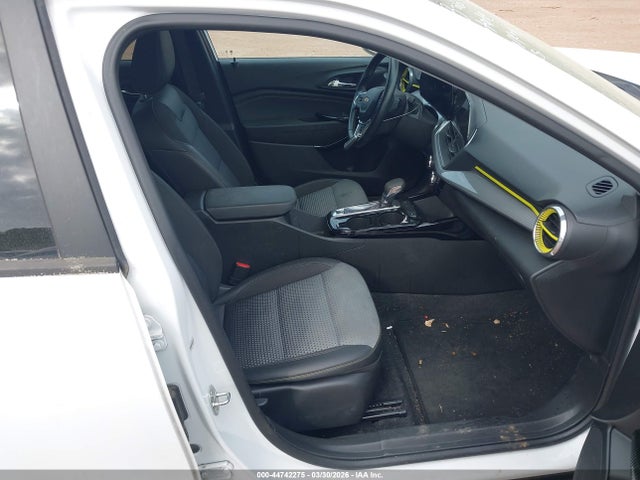 44742275 :رقم المزاد ، KL77LHE23RC054187 vin ، 2024 Chevrolet Trax Fwd Lt مزاد بيع