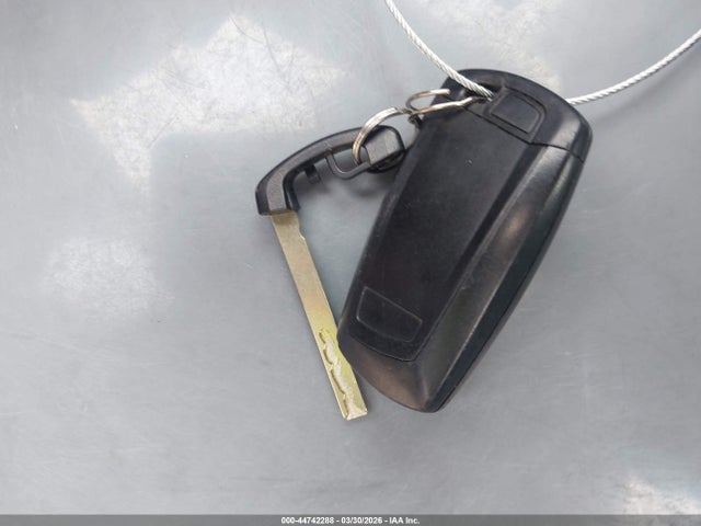 2017 BMW 320I WBA8E1G32HNU17559 Photo 10