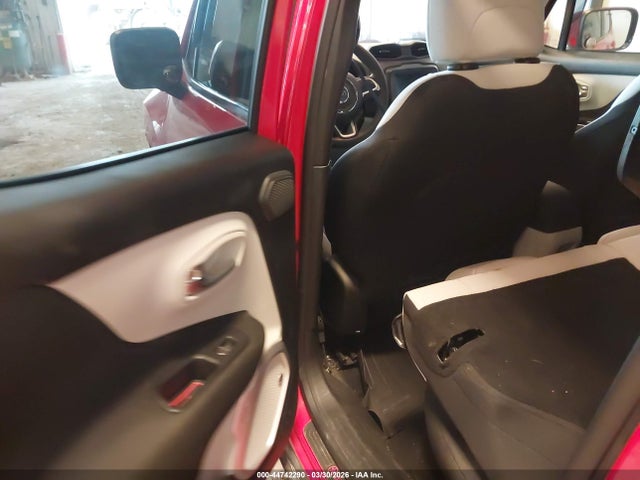 Продажа на аукционе авто 2018 Jeep Renegade Latitude 4x4, vin: ZACCJBBB5JPH36836, номер лота: 44742290