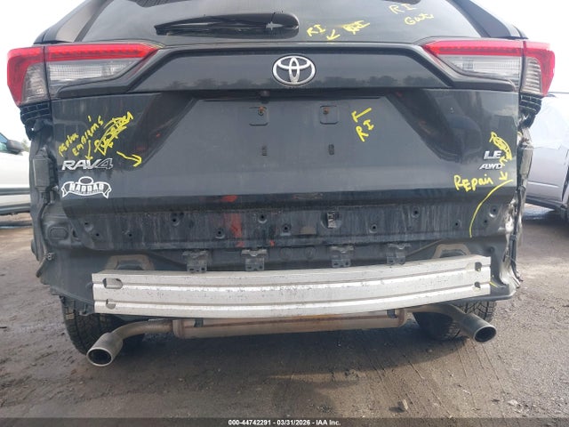 Продажа на аукционе авто 2024 Toyota Rav4 Le, vin: 2T3G1RFV8RC438097, номер лота: 44742291