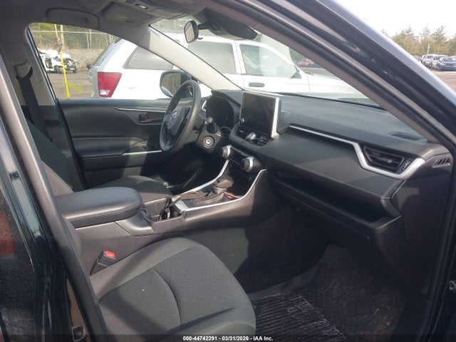 Продажа на аукционе авто 2024 Toyota Rav4 Le, vin: 2T3G1RFV8RC438097, номер лота: 44742291