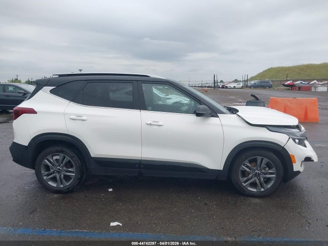 Продаж на аукціоні авто 2023 Kia Seltos S, vin: KNDEU2AA2P7405131, номер лоту: 44742297