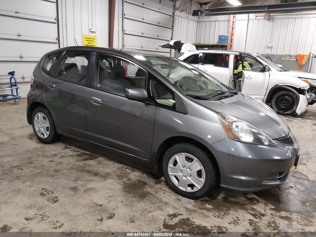 44742301 :رقم المزاد ، JHMGE8H34DC070911 vin ، 2013 Honda Fit مزاد بيع