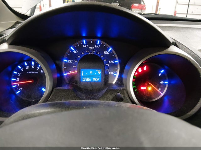 44742301 :رقم المزاد ، JHMGE8H34DC070911 vin ، 2013 Honda Fit مزاد بيع