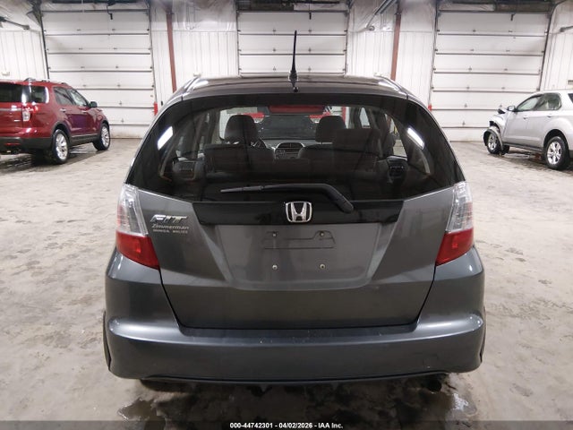 44742301 :رقم المزاد ، JHMGE8H34DC070911 vin ، 2013 Honda Fit مزاد بيع