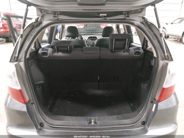 44742301 :رقم المزاد ، JHMGE8H34DC070911 vin ، 2013 Honda Fit مزاد بيع